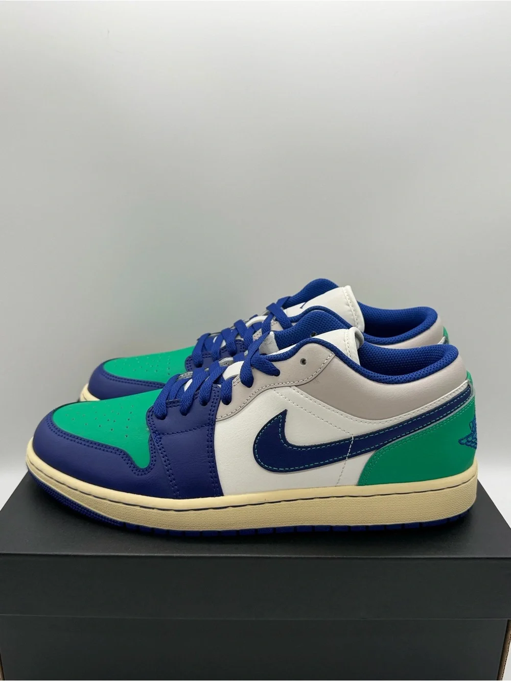 Air Jordan 1 Low Deep Royal Blue 553558-147 Men’s Size 10